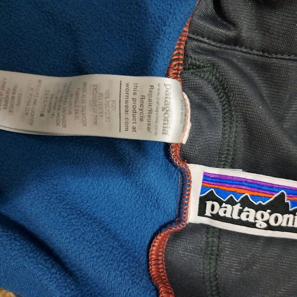 Patagonia Kids Red and Blue Fleece Zip Hoodie - Picture 4 of 6